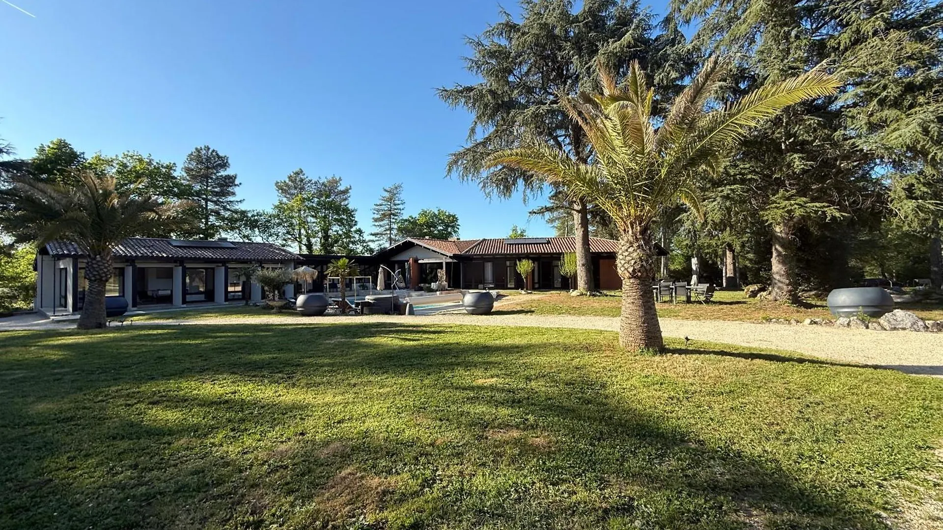 Villa Avec Piscine Montauban France